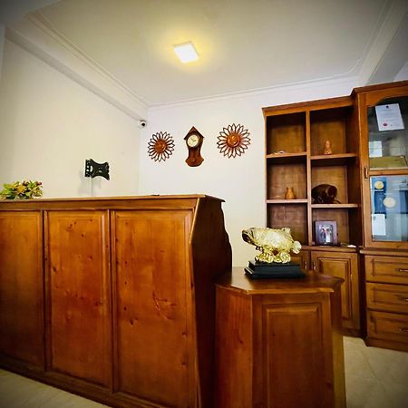 Hotel Grand Casa Kandy Bagian luar foto