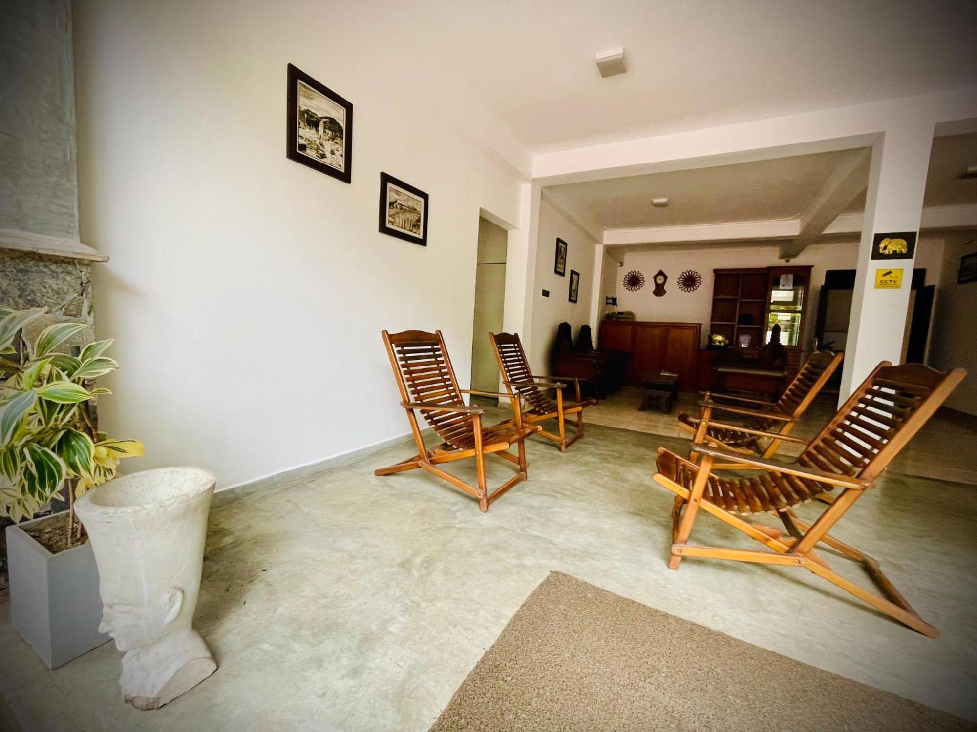 Hotel Grand Casa Kandy Bagian luar foto