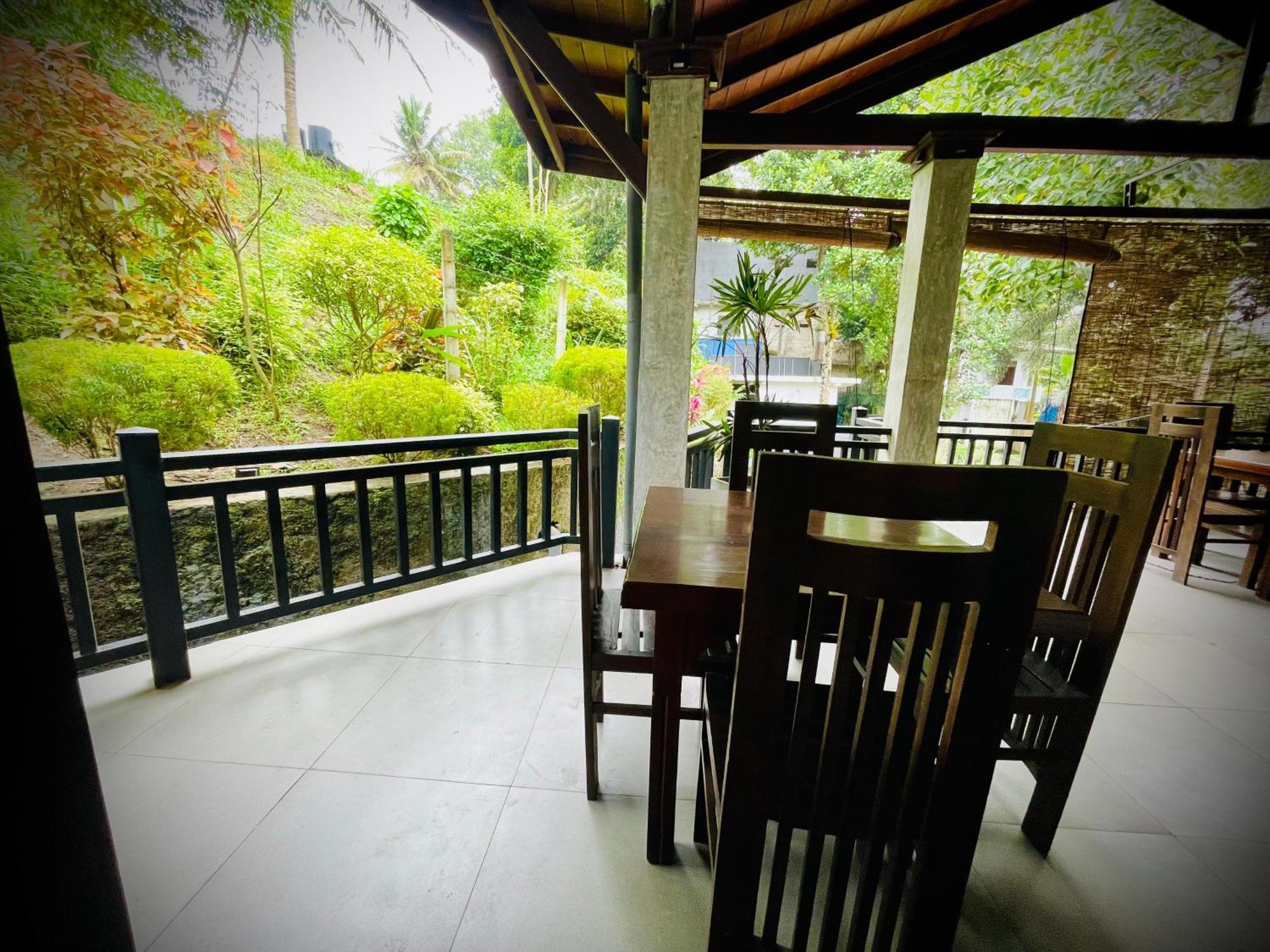 Hotel Grand Casa Kandy Bagian luar foto