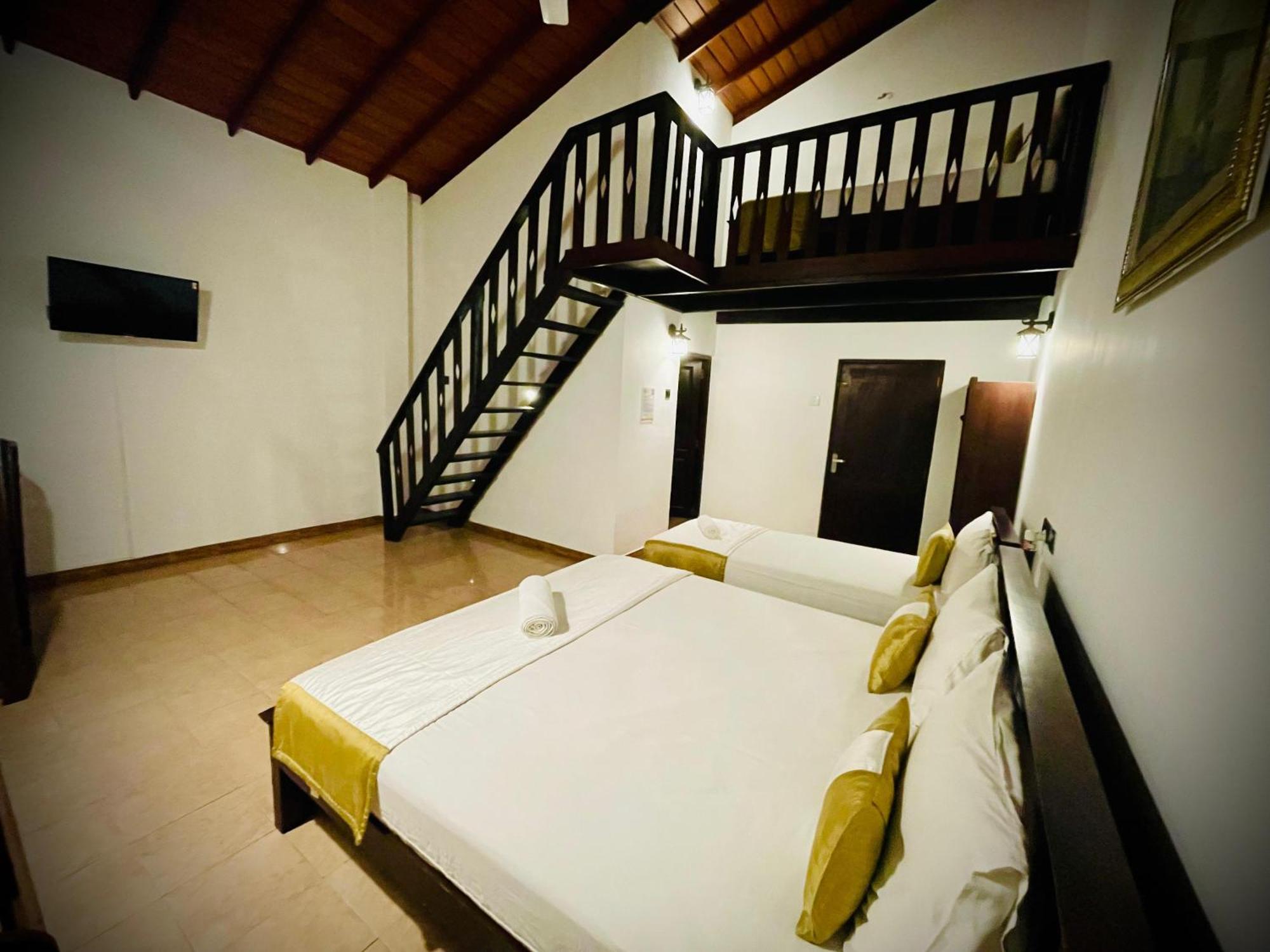 Hotel Grand Casa Kandy Bagian luar foto