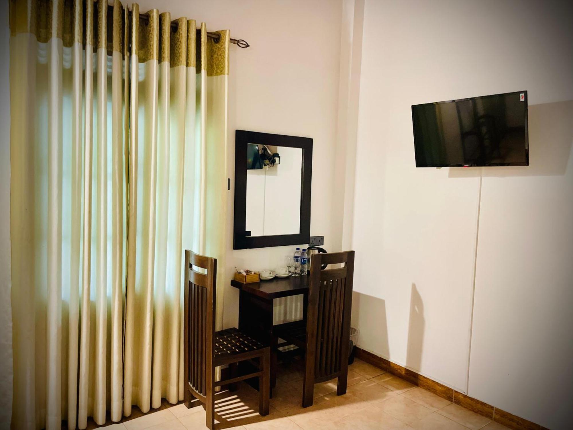 Hotel Grand Casa Kandy Bagian luar foto